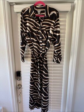 Classic Black & Cream Zebra-Print Shirt Dress